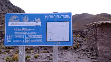 Pancarte village fantomer