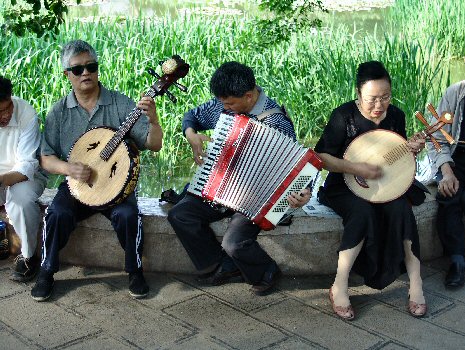 Musiciens au parc du Dragon Noir