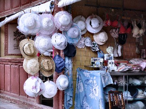 marchand de chapeaux