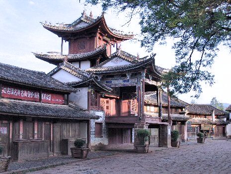 Shaxi : Place du marché et son théatre