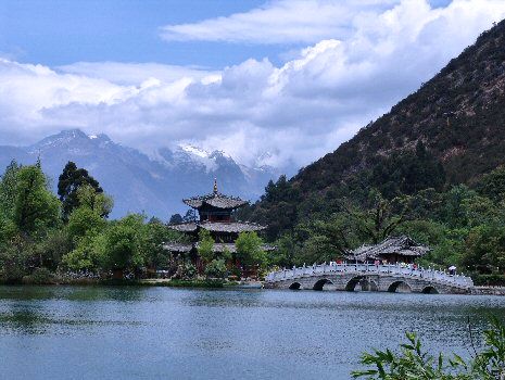 La clbre vue du l'Etang du Dragon Noir