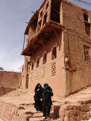 Maison traditionnelle en torchis