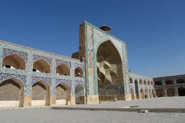 Cour de la mosquée du Vendredi