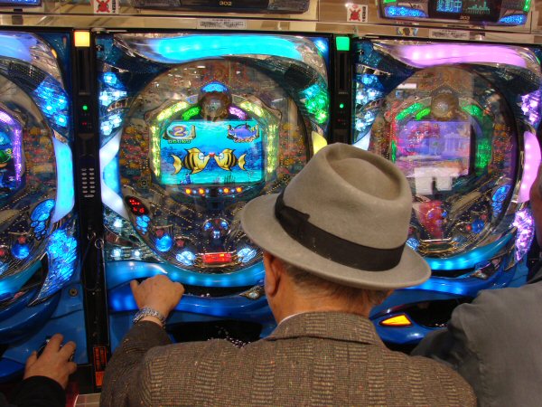 Joueur de Pachinko