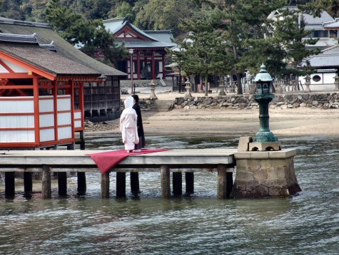 Noce au sanctuaire Itsukushima