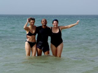 Baignade : Monique, Omar et Martine