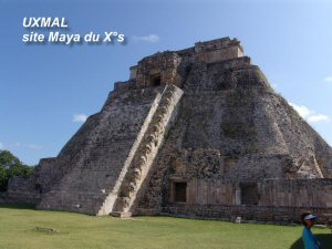 Uxmal Grande pyramide elliptique