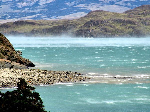 Tempête sur le lac Nordenskjold