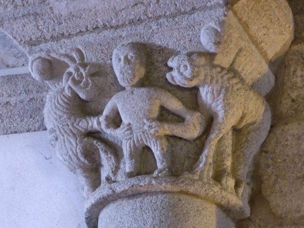 Melinde - sculptures romanes du porche