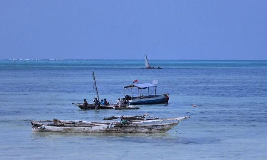 Bateaux à  Jambiani