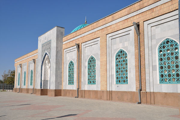 Enceinte extérieure du Mausolée Al-Bukhari